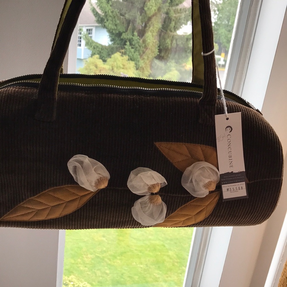 Purse - Picture 2 of 2